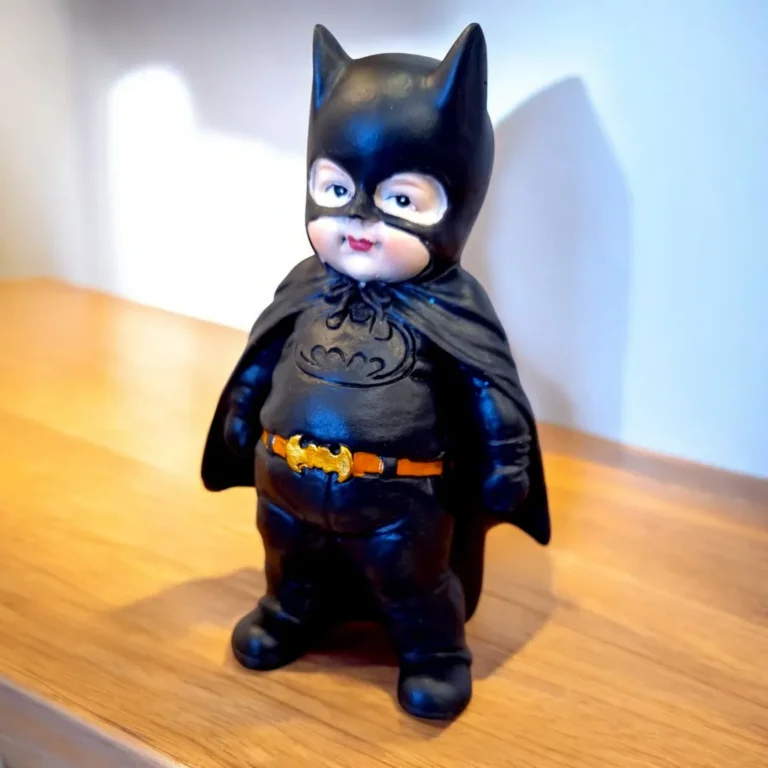 Batman Sculpture 5.5 Tall